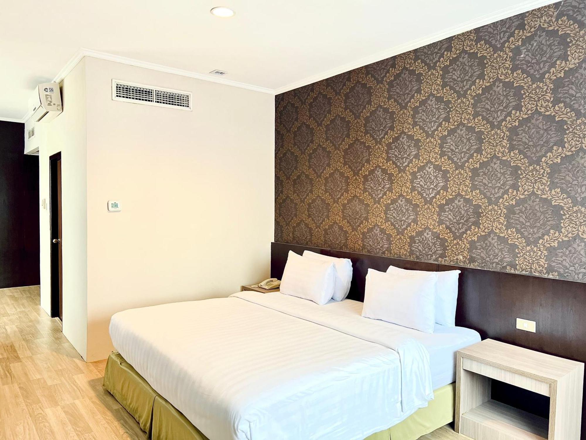 Royal Asia Hotel Palembang Dış mekan fotoğraf