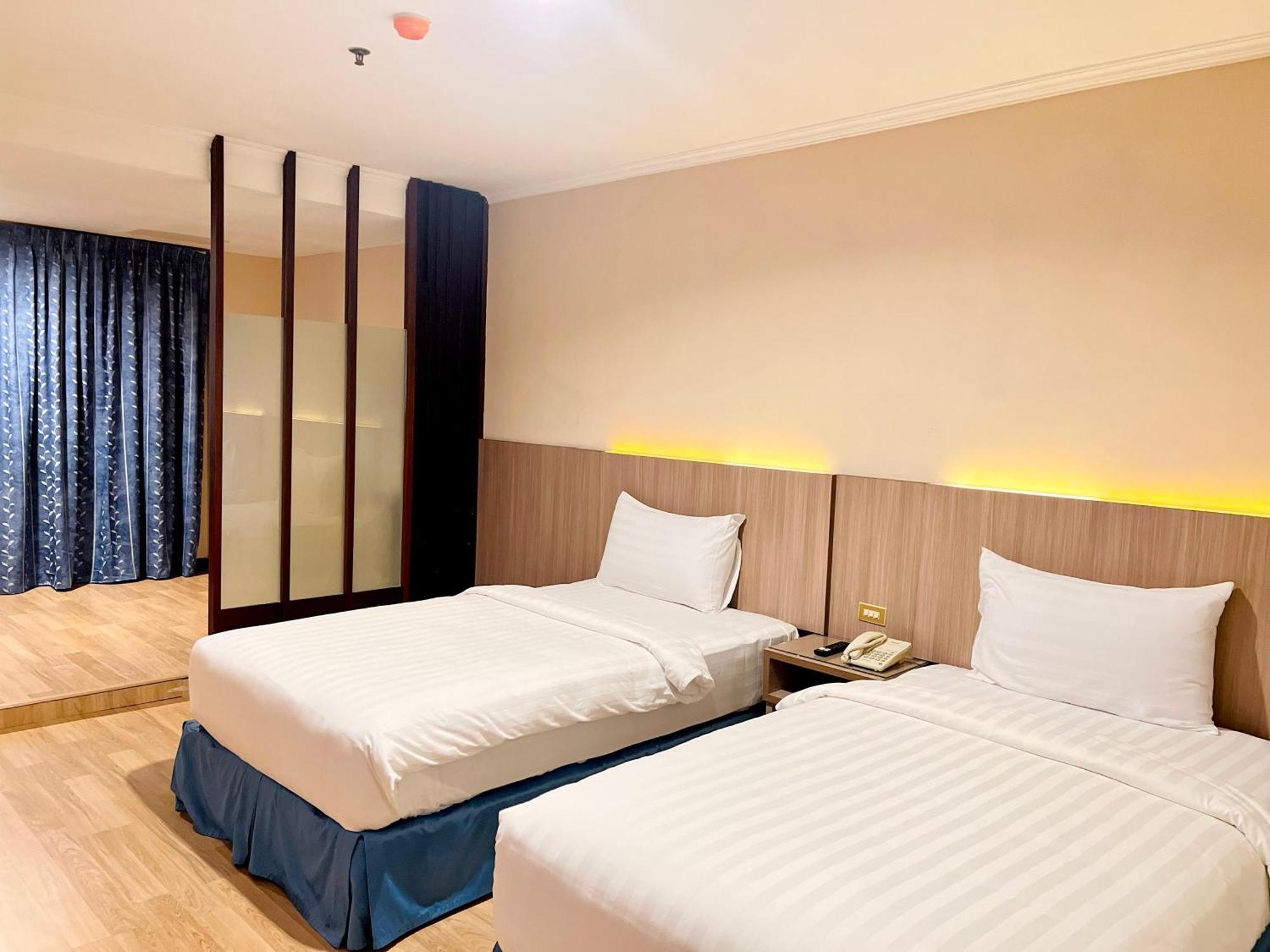 Royal Asia Hotel Palembang Dış mekan fotoğraf