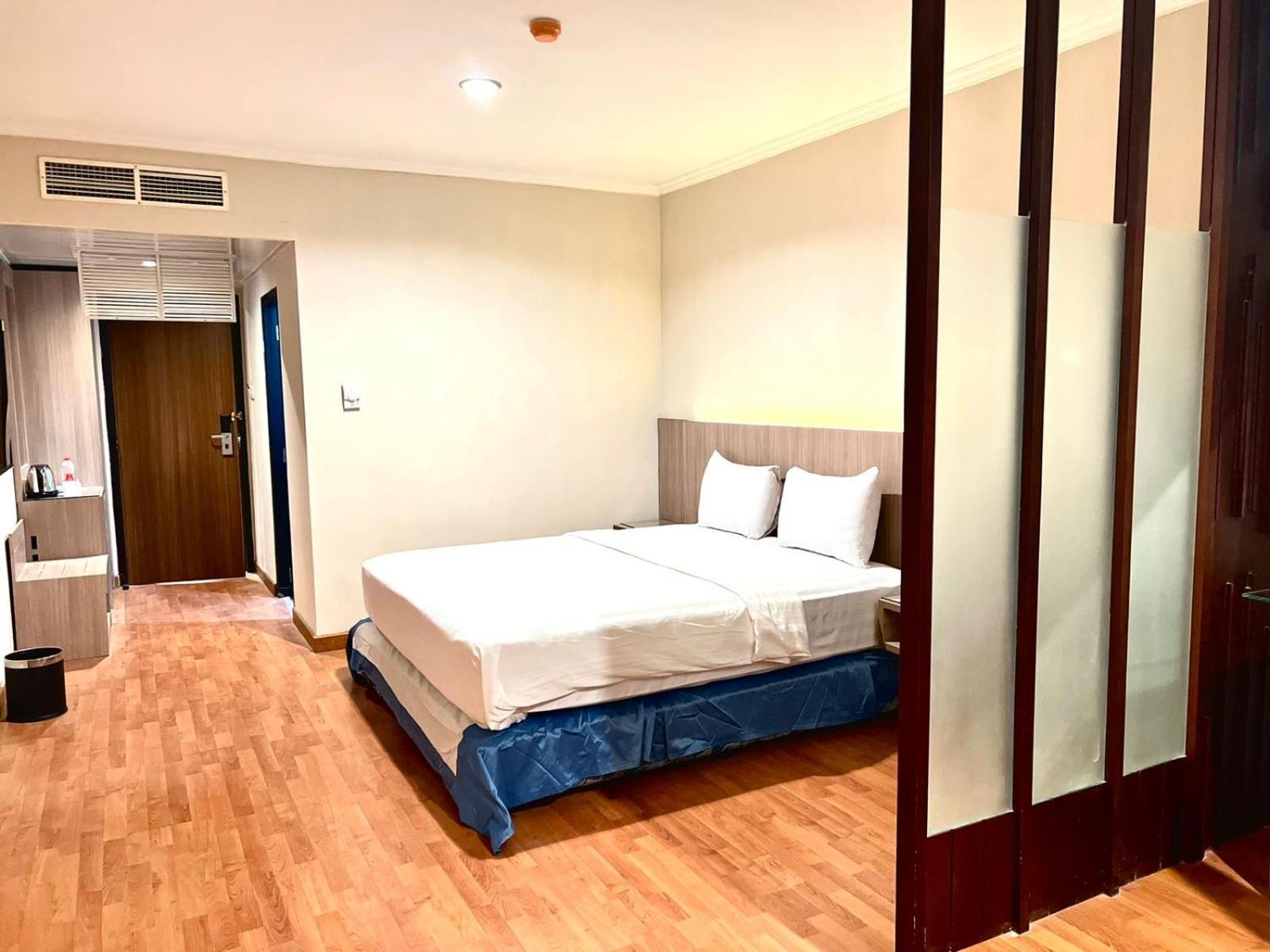 Royal Asia Hotel Palembang Dış mekan fotoğraf