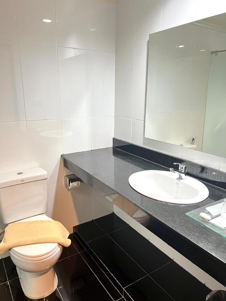 Royal Asia Hotel Palembang Dış mekan fotoğraf