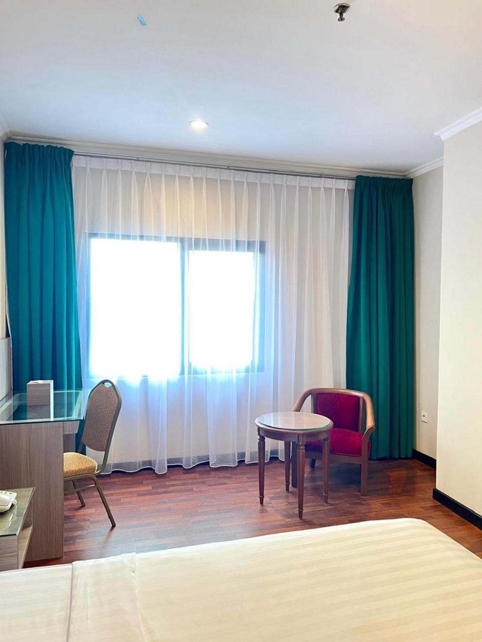Royal Asia Hotel Palembang Dış mekan fotoğraf