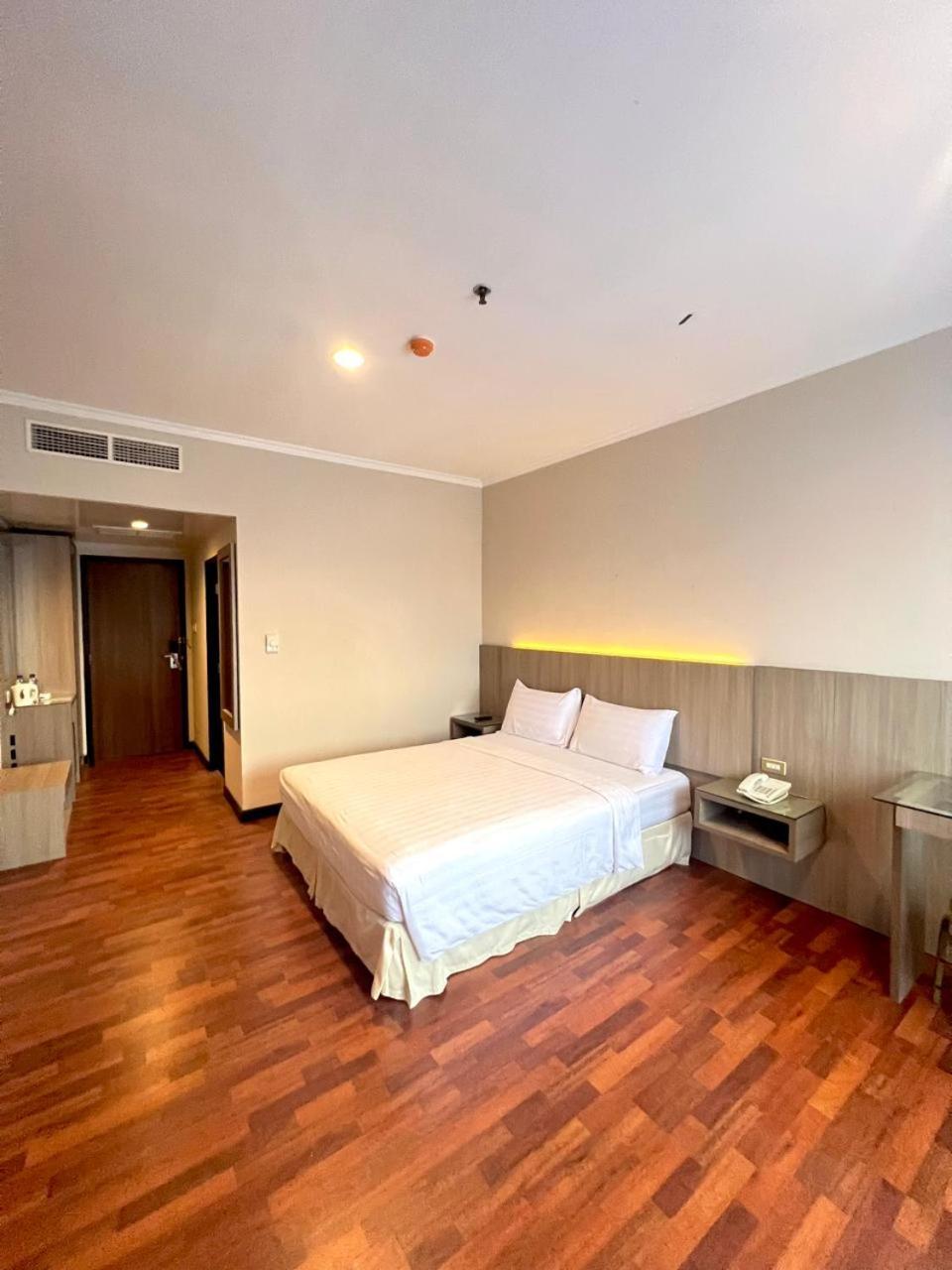 Royal Asia Hotel Palembang Dış mekan fotoğraf